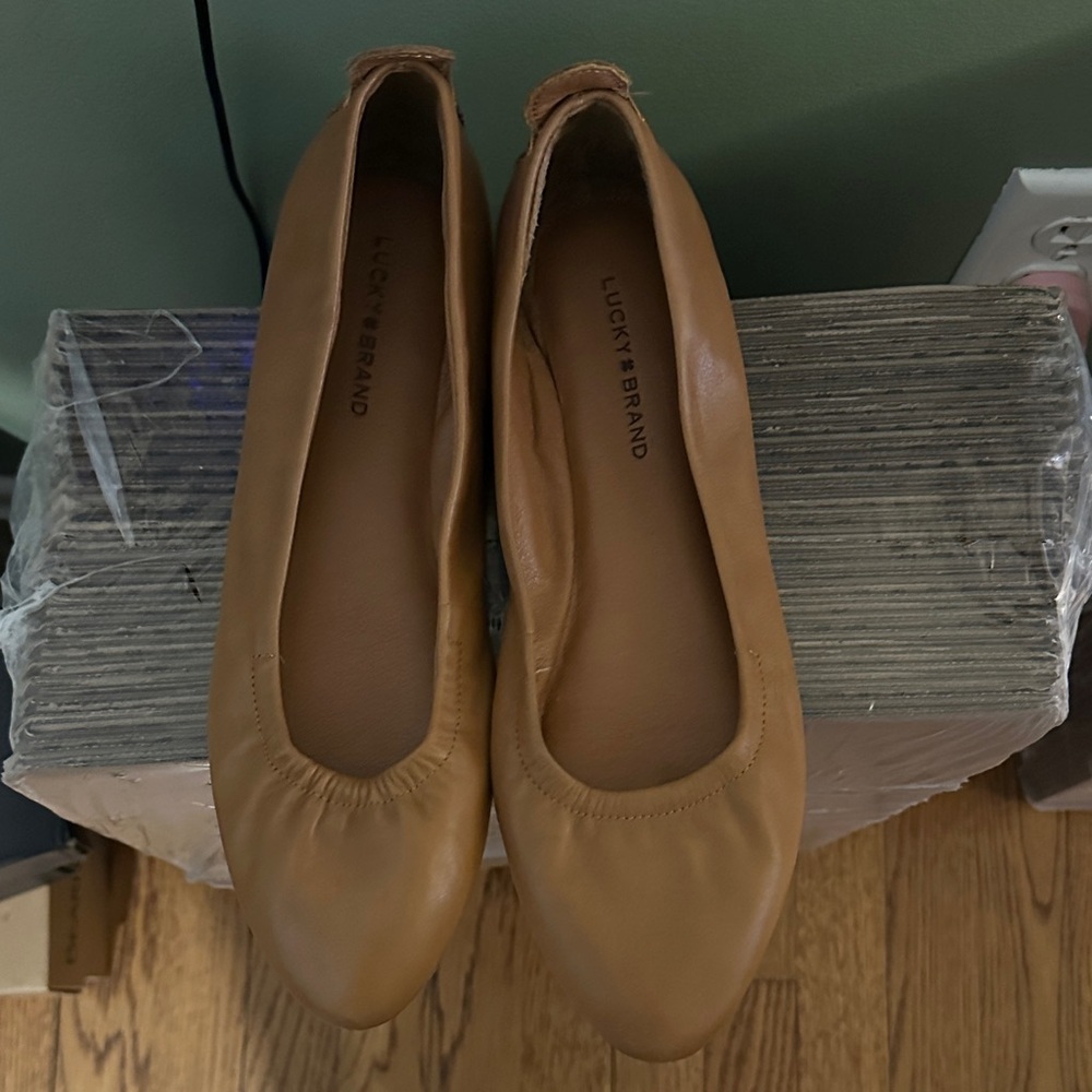 Lucky Brand Women's Brown Leather Flats 7.5w EUC